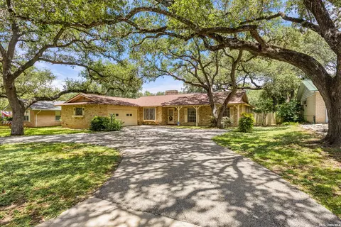 1023 Melissa Dr, San Antonio, TX 78213