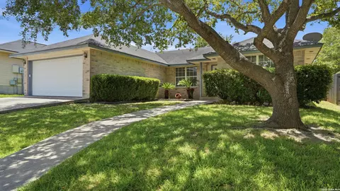 1615 Sunshine Peak, New Braunfels, TX 78130