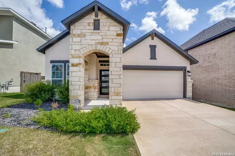 2650 Vistablue Ln, San Antonio, TX 78245