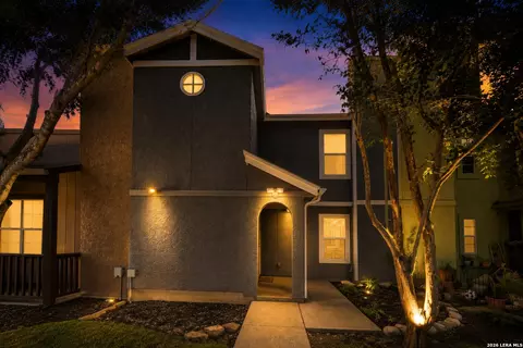2408 Wild Turkey W, San Antonio, TX 78232