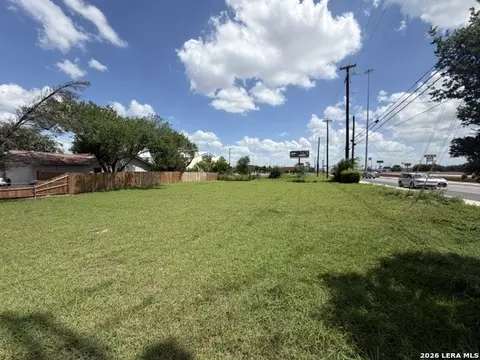 274 Meadow Bnd, San Antonio, TX 78227