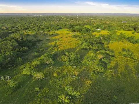 tbd County Road 6642, Devine, TX 78016 photo 2