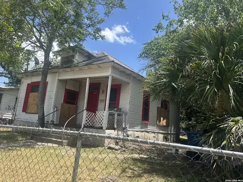 922 Denver Blvd, San Antonio, TX 78210