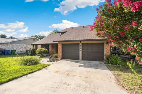 8430 Timber Crest St, San Antonio, TX 78250