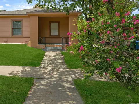 1023 W French Pl, San Antonio, TX 78212