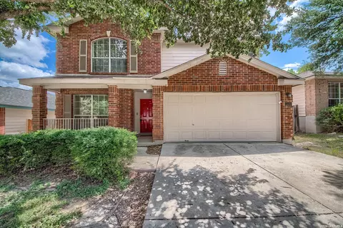 638 Granite Clf, San Antonio, TX 78251
