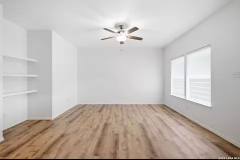Living - 335 Cimarron, Spring Branch, TX 78070 photo 2 of 4