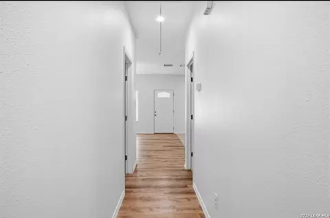 Entry Way - 335 Cimarron, Spring Branch, TX 78070 photo 3 of 3