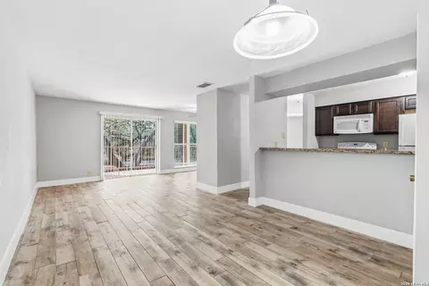 4119 Medical #206D, San Antonio, TX 78229