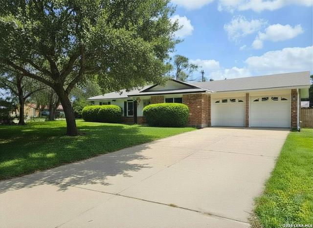 4438 First View Dr, San Antonio, TX 78217