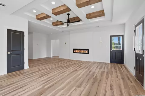 Living - 799 Mockingbird Cv, Spring Branch, TX 78070 photo 4 of 4