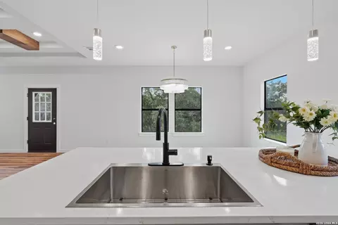 Kitchen - 799 Mockingbird Cv, Spring Branch, TX 78070 photo 5 of 5