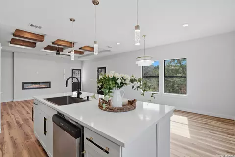 Kitchen - 799 Mockingbird Cv, Spring Branch, TX 78070 photo 3 of 5
