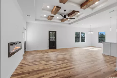 Living - 799 Mockingbird Cv, Spring Branch, TX 78070 photo 2 of 4