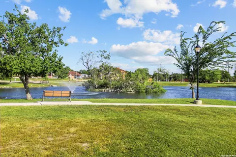 View/Area - 6119 Crescent Fls, Windcrest, TX 78239 photo 7 of 11