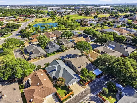 View/Area - 6119 Crescent Fls, Windcrest, TX 78239 photo 3 of 11