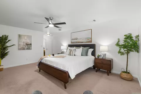 Bedroom - 6119 Crescent Fls, Windcrest, TX 78239 photo 2 of 3