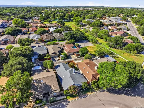 View/Area - 6119 Crescent Fls, Windcrest, TX 78239 photo 1 of 11