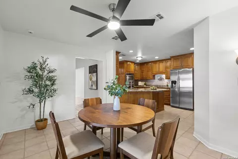 Dining - 6119 Crescent Fls, Windcrest, TX 78239 photo 4 of 4