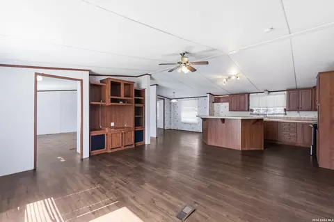 Living - 22707 Savannah Hts, Von Ormy, TX 78073 photo 6 of 6