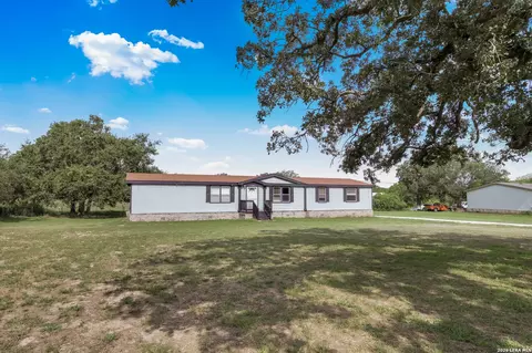 Exterior - 22707 Savannah Hts, Von Ormy, TX 78073 photo 2 of 2