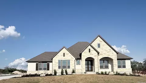 715 Falcon Cv, Castroville, TX 78009