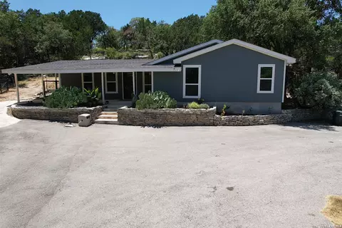 700 Firefly, Canyon Lake, TX 78133