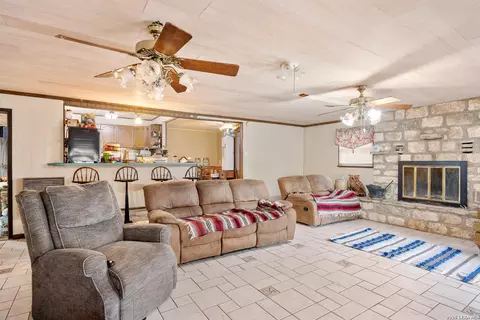 Living - 308 Hackberry St, Junction, TX 76849 photo 1 of 3