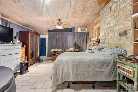 Bedroom - 308 Hackberry St, Junction, TX 76849 photo 1 of 4