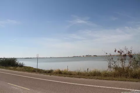 251 Sunset St, Portland, TX 78374