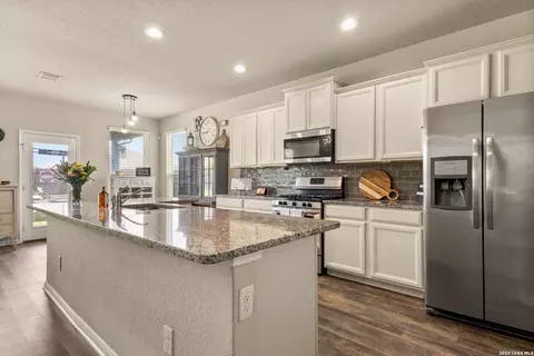 410 Moonvine Way, New Braunfels, TX 78130
