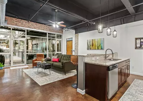 1339 S Flores St #106, San Antonio, TX 78204