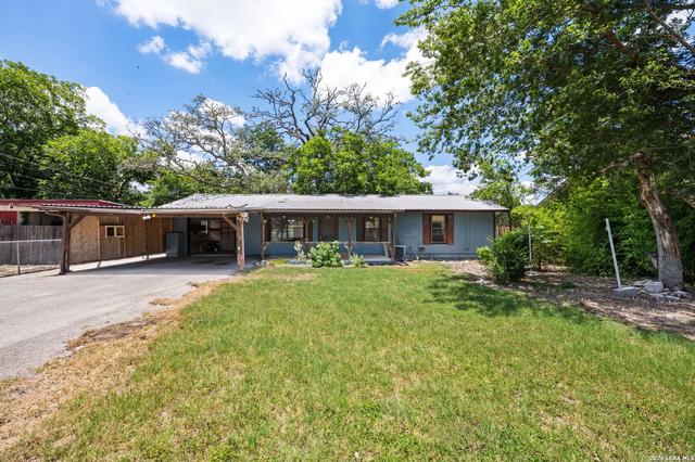 2099 Blueridge Dr, Canyon Lake, TX 78133
