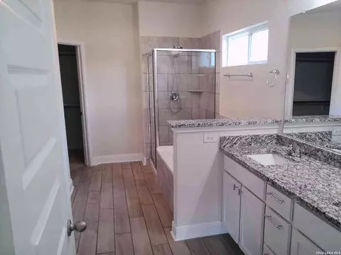 Bath - 3650 Blue Copper, Bulverde, TX 78163 photo 2 of 5