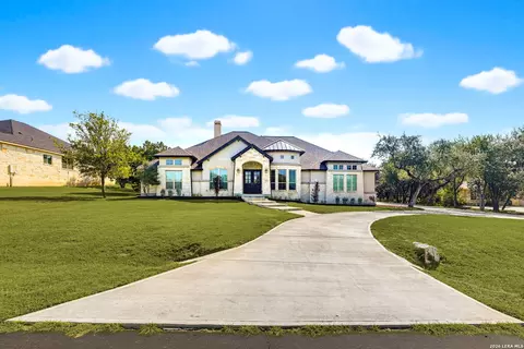 1131 Spanish Trl, New Braunfels, TX 78132