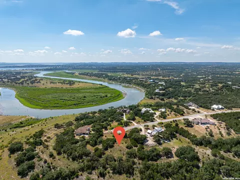 1147 Mission Way, Canyon Lake, TX 78133