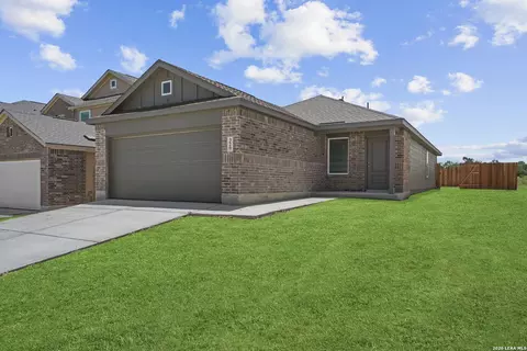 329 Sauvignon Pt, New Braunfels, TX 78130