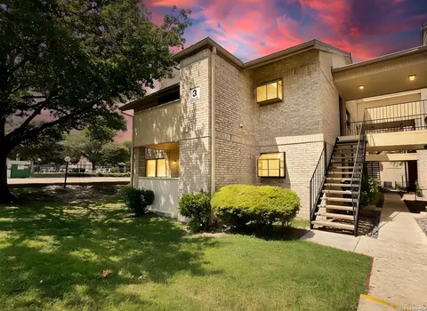 11843 Braesview #315, San Antonio, TX 78213