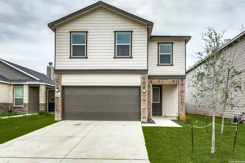 3231 Old Almonte Dr, San Antonio, TX 78224