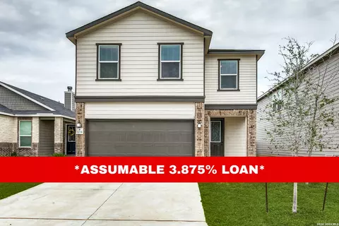 3231 Old Almonte Dr, San Antonio, TX 78224