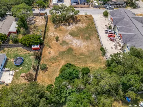 0 Upson Dr, Devine, TX 78106 photo 5