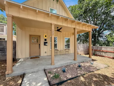 1227 Mason, San Antonio, TX 78208