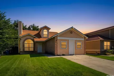 10218 Barron Fld, San Antonio, TX 78245