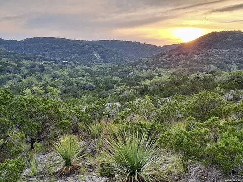 lot90 Bear Springs Rd, Pipe Creek, TX 78063