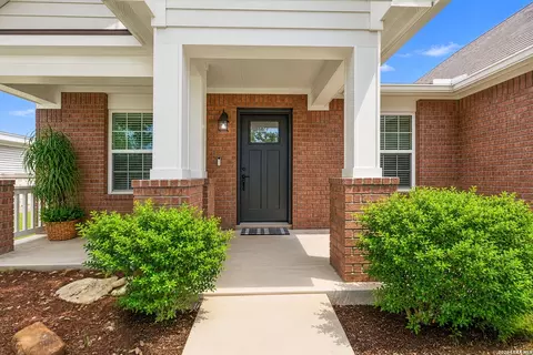 130 Bentwood Rnch, Cibolo, TX 78108