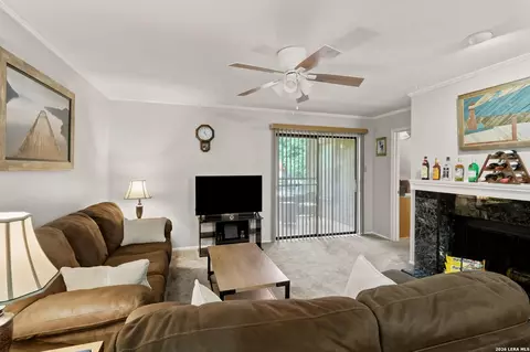 4212 Medical Dr #1004, San Antonio, TX 78229