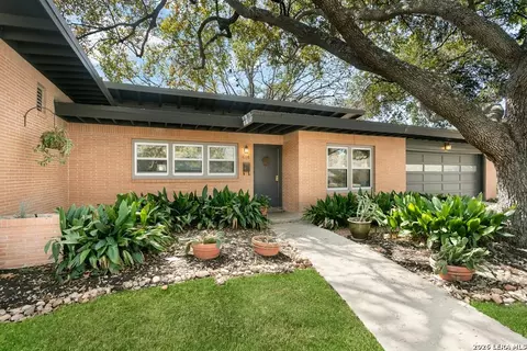 610 Cave, San Antonio, TX 78209
