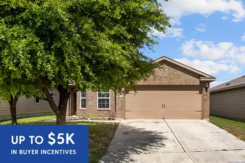6627 Luckey Sq, San Antonio, TX 78252