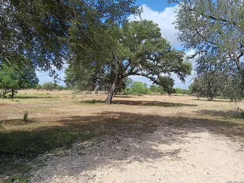 16245 W Loop 1604 S, Von Ormy, TX 78073 photo 4