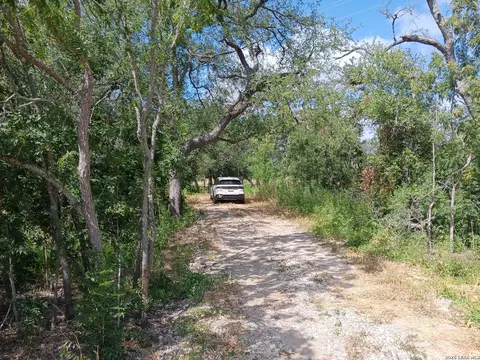 16245 W Loop 1604 S, Von Ormy, TX 78073 photo 3